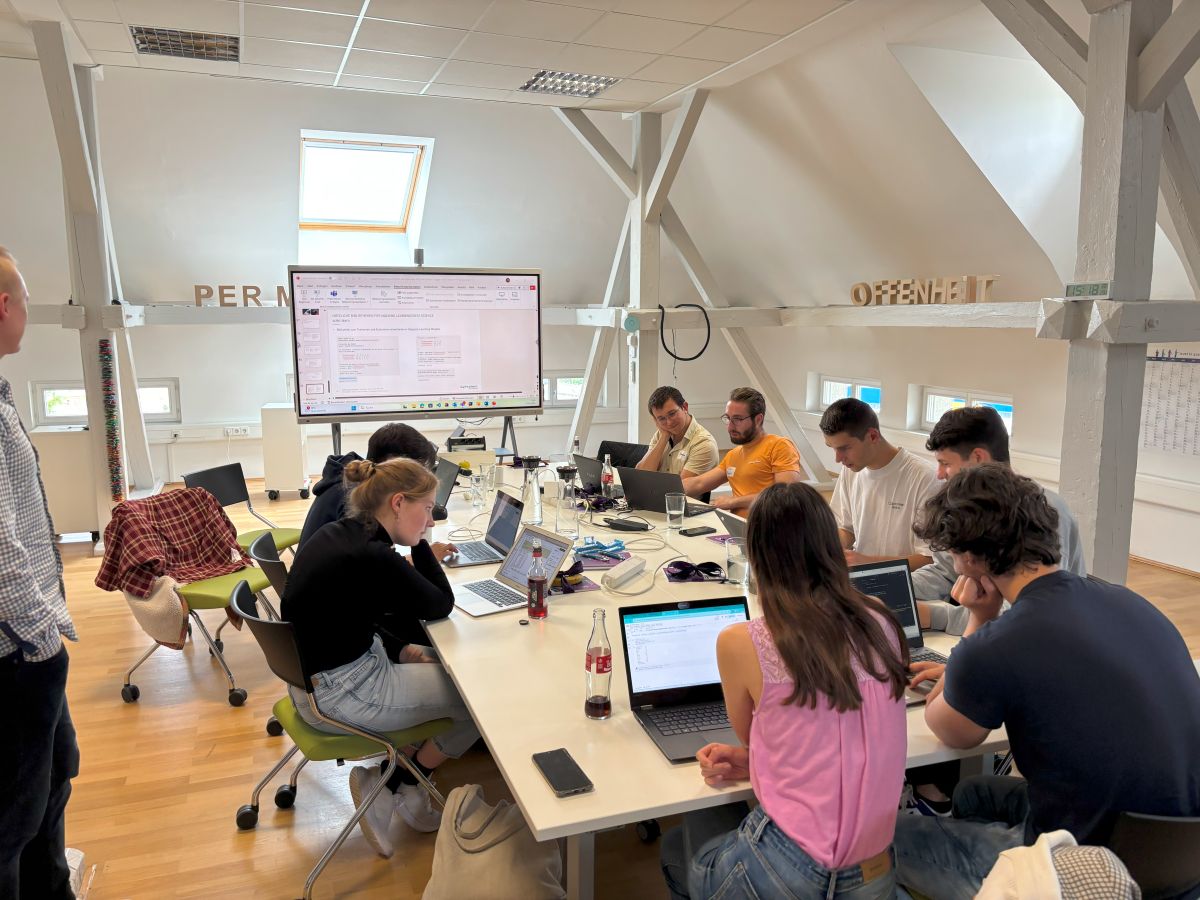eXXplore the unknown Dev Dive Teilnehmende Machine Learning